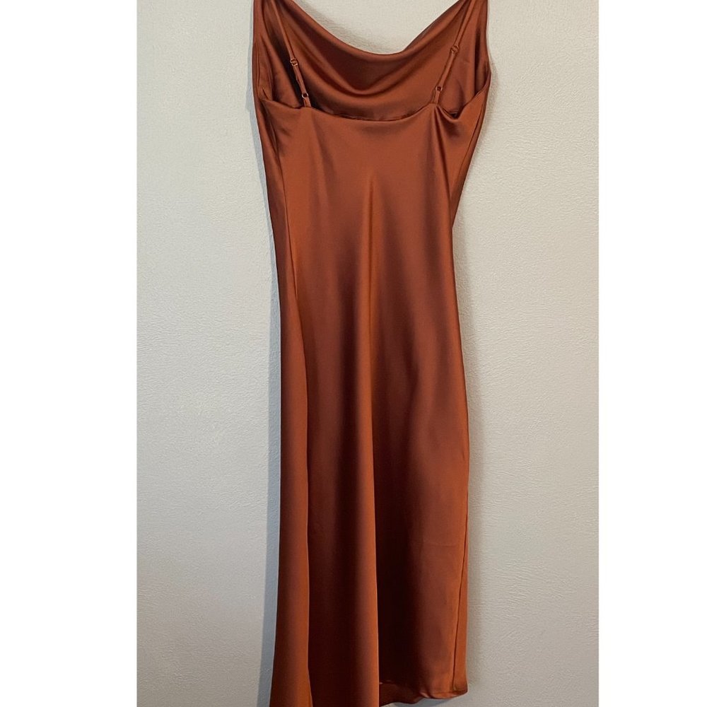 Petal & Pup Cyprus Dress in Rust, size 0 - Picture 6 of 7